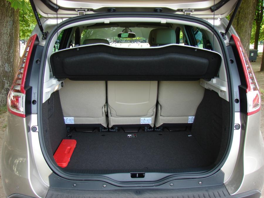 Багажник Renault Scenic 2009 года  (фото 26 из 44)